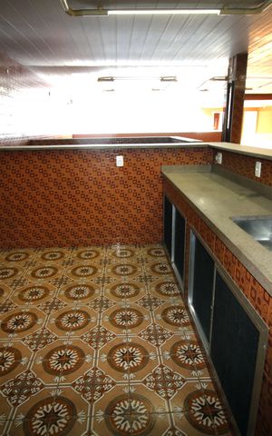 Casa à venda com 433m², 5 quartos e 3 vagasTerraço - Cozinha