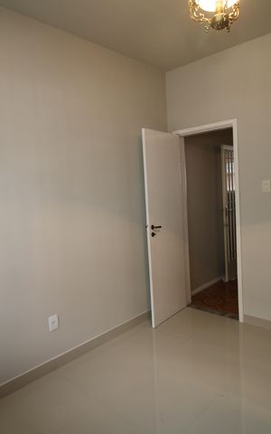 Casa à venda com 433m², 5 quartos e 3 vagasQuarto 2