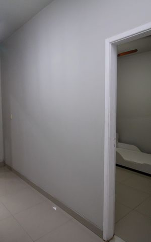 Casa à venda com 433m², 5 quartos e 3 vagasSala