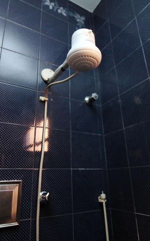 Casa à venda com 433m², 5 quartos e 3 vagasBanheiro da Suíte 3