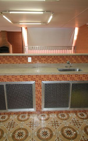 Casa à venda com 433m², 5 quartos e 3 vagasTerraço - Cozinha
