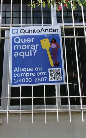 Casa à venda com 433m², 5 quartos e 3 vagasPlaca