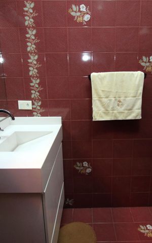 Casa à venda com 433m², 5 quartos e 3 vagasBanheiro Social