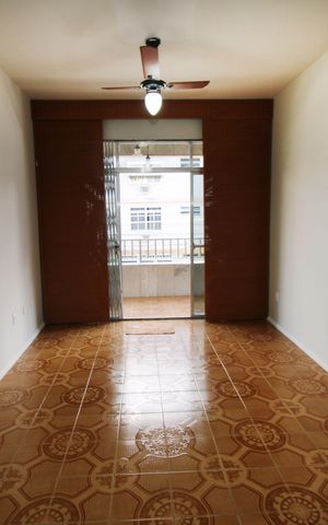 Casa à venda com 433m², 5 quartos e 3 vagasSala 