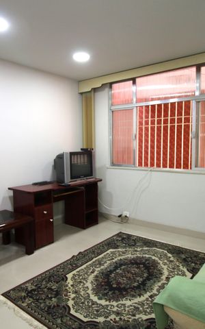 Casa à venda com 433m², 5 quartos e 3 vagasSala