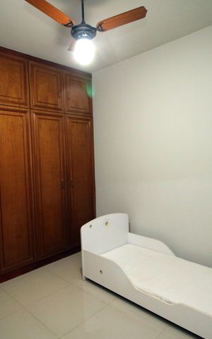 Casa à venda com 433m², 5 quartos e 3 vagasQuarto 1