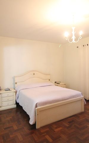 Casa para alugar com 500m², 3 quartos e 5 vagasSuíte