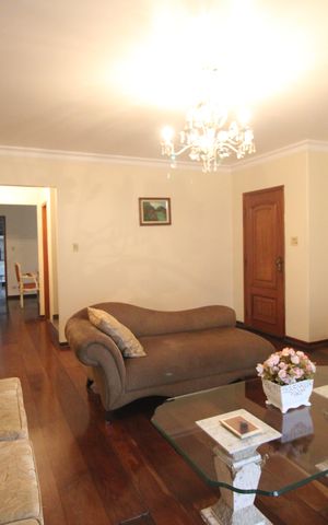 Casa para alugar com 500m², 3 quartos e 5 vagasSala