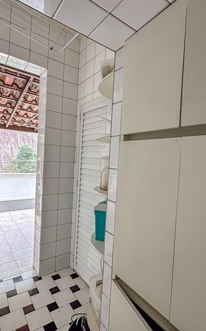 Apartamento à venda com 442m², 4 quartos e 2 vagas Apartamento à venda com 442m², 4 quartos e 2 vagasCorredor