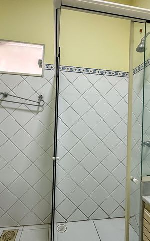 Apartamento à venda com 442m², 4 quartos e 2 vagas Apartamento à venda com 442m², 4 quartos e 2 vagasBanheiro da Suíte 3