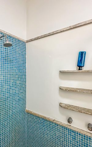 Apartamento à venda com 442m², 4 quartos e 2 vagas Apartamento à venda com 442m², 4 quartos e 2 vagasBanheiro da Suíte