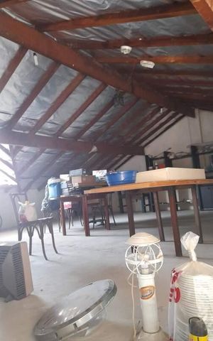 Casa à venda com 200m², 3 quartos e 1 vaga
