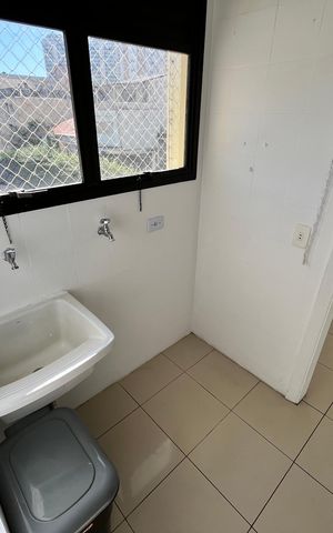 Apartamento à venda com 105m², 2 quartos e 2 vagasÁrea de Serviço