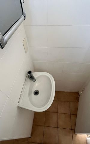 Apartamento à venda com 105m², 2 quartos e 2 vagasBanheiro de serviço