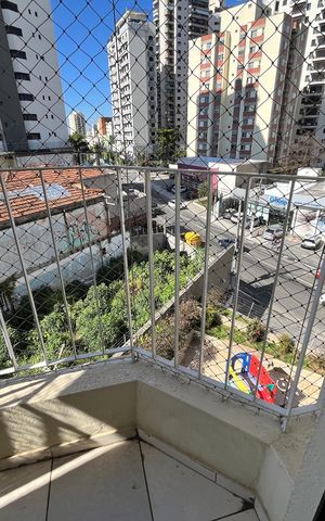 Apartamento à venda com 105m², 2 quartos e 2 vagasVaranda da Suíte 2