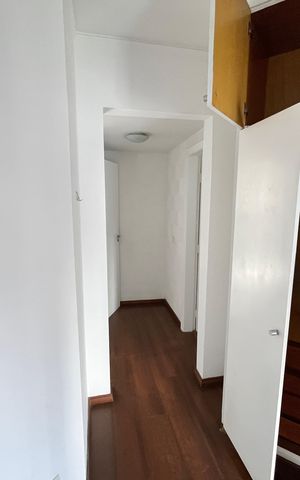 Apartamento à venda com 105m², 2 quartos e 2 vagasCorredor