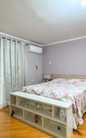 Casa à venda com 266m², 3 quartos e 2 vagas Casa à venda com 266m², 3 quartos e 2 vagasSuíte 1