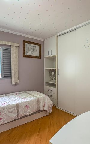 Casa à venda com 266m², 3 quartos e 2 vagas Casa à venda com 266m², 3 quartos e 2 vagasSuíte 3