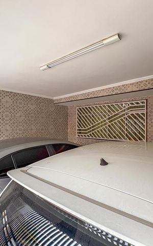 Casa à venda com 266m², 3 quartos e 2 vagas Casa à venda com 266m², 3 quartos e 2 vagasGaragem