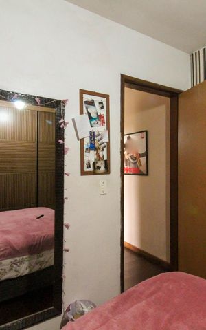 Casa à venda com 200m², 3 quartos e 3 vagas Casa à venda com 200m², 3 quartos e 3 vagasQuarto 2