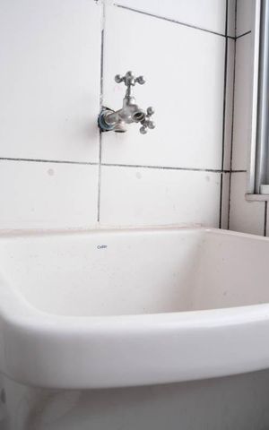 Apartamento à venda com 70m², 2 quartos e 1 vagaÁrea de Serviço