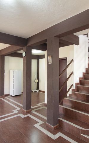 Casa à venda com 447m², 5 quartos e 3 vagasCasa 2 | Sala