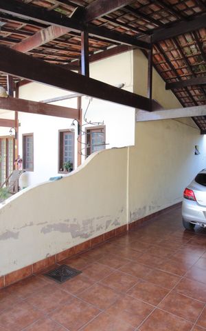 Casa à venda com 447m², 5 quartos e 3 vagasGaragem