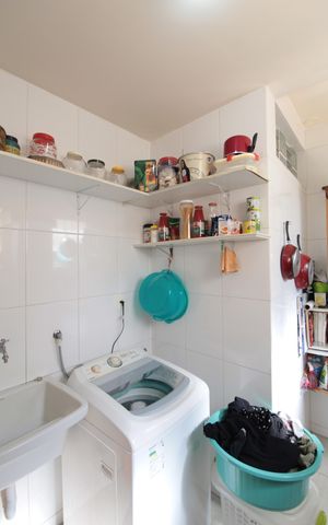 Casa à venda com 447m², 5 quartos e 3 vagasCasa 1 | Área de Serviço