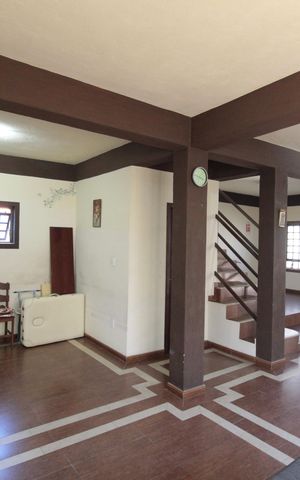 Casa à venda com 447m², 5 quartos e 3 vagasCasa 2 | Sala