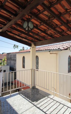 Casa à venda com 447m², 5 quartos e 3 vagasCasa 1 | Varanda da Suite 1