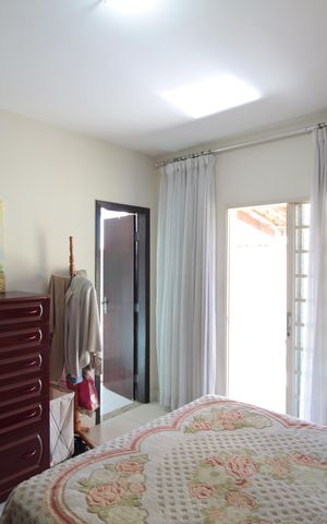 Casa à venda com 447m², 5 quartos e 3 vagasCasa 1 | Suite 1