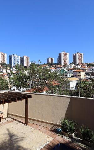 Casa de condomínio à venda com 567m², 4 quartos e 4 vagasVista da Sala