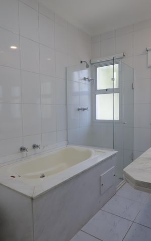 Casa de condomínio à venda com 567m², 4 quartos e 4 vagasBanheiro da Suíte 3