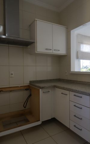 Casa de condomínio à venda com 567m², 4 quartos e 4 vagasCozinha