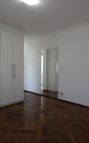 Casa de condomínio à venda com 567m², 4 quartos e 4 vagasSuíte 1