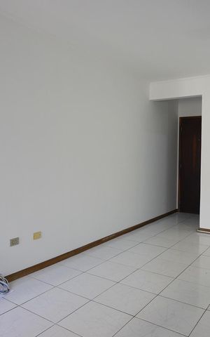 Apartamento para alugar com 82m², 3 quartos e 1 vagaSala