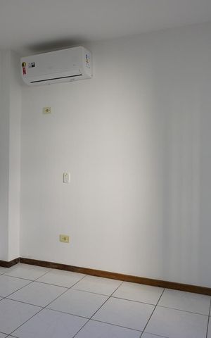 Apartamento para alugar com 82m², 3 quartos e 1 vagaSuite