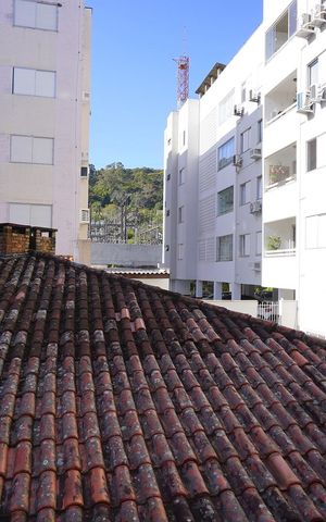 Apartamento para alugar com 82m², 3 quartos e 1 vagaSuite - vista