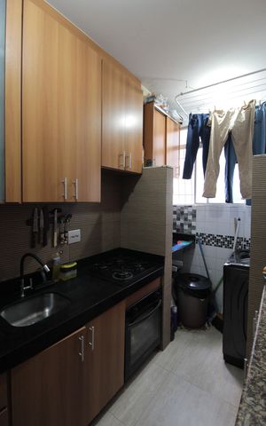 Apartamento à venda com 77m², 3 quartos e 1 vagaCozinha e Área de Serviço