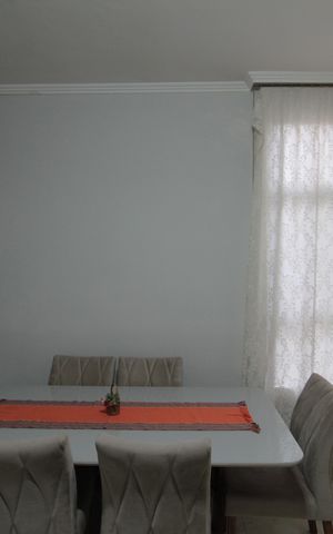 Apartamento à venda com 77m², 3 quartos e 1 vagaSala