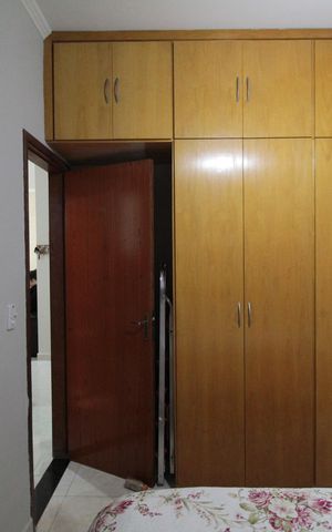 Apartamento à venda com 77m², 3 quartos e 1 vagaQuarto 2
