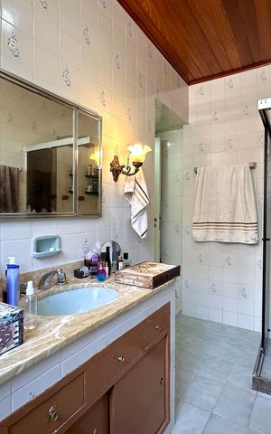 Apartamento à venda com 172m², 3 quartos e 1 vaga Apartamento à venda com 172m², 3 quartos e 1 vagaBanheiro da Suíte