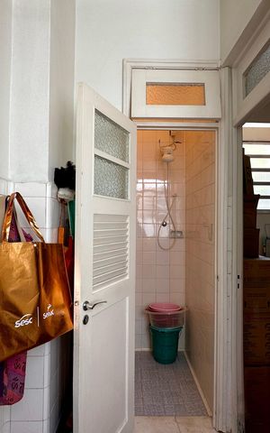 Apartamento à venda com 172m², 3 quartos e 1 vaga Apartamento à venda com 172m², 3 quartos e 1 vagaÁrea de Serviço