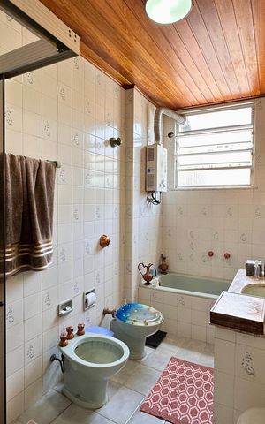 Apartamento à venda com 172m², 3 quartos e 1 vaga Apartamento à venda com 172m², 3 quartos e 1 vagaBanheiro da Suíte