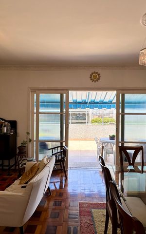 Apartamento à venda com 172m², 3 quartos e 1 vaga Apartamento à venda com 172m², 3 quartos e 1 vagaSala