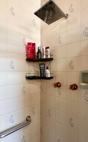 Apartamento à venda com 172m², 3 quartos e 1 vaga Apartamento à venda com 172m², 3 quartos e 1 vagaBanheiro da Suíte