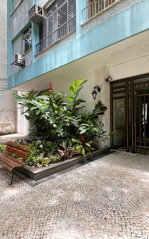 Apartamento à venda com 172m², 3 quartos e 1 vaga Apartamento à venda com 172m², 3 quartos e 1 vagaÁrea comum