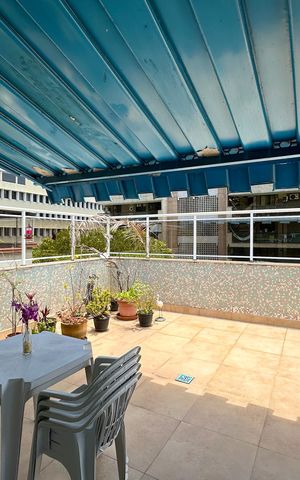 Apartamento à venda com 172m², 3 quartos e 1 vaga Apartamento à venda com 172m², 3 quartos e 1 vagaVaranda