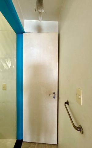 Apartamento à venda com 95m², 3 quartos e sem vaga Apartamento à venda com 95m², 3 quartos e sem vagaLavabo