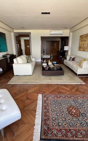 Apartamento à venda com 185m², 3 quartos e 1 vaga